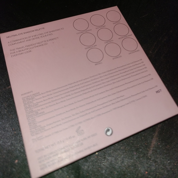 Cargo cosmetics palette - Picture 2 of 3